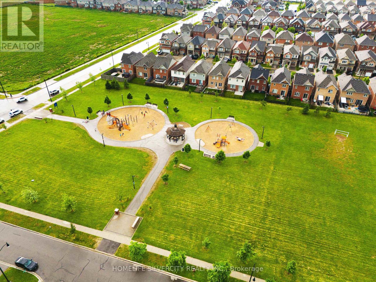 13 Minna Trail, Brampton, Ontario  L7A 4T1 - Photo 37 - W12204020