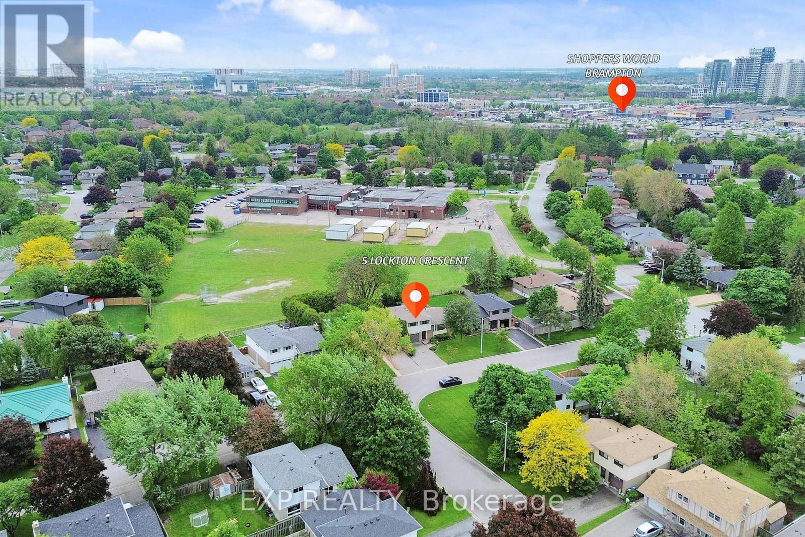 5 Lockton Crescent, Brampton, Ontario  L6W 1C2 - Photo 2 - W12183717