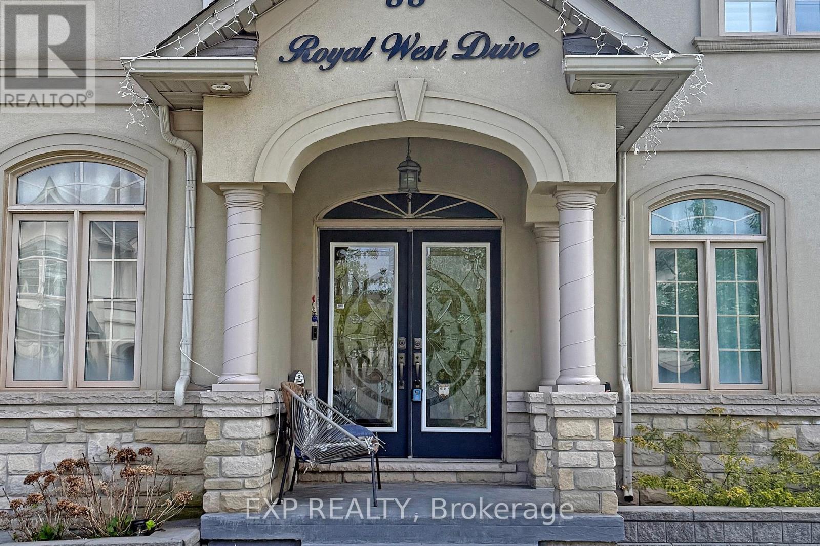 88 Royal West Drive, Brampton, Ontario  L6X 0Z8 - Photo 42 - W12040329