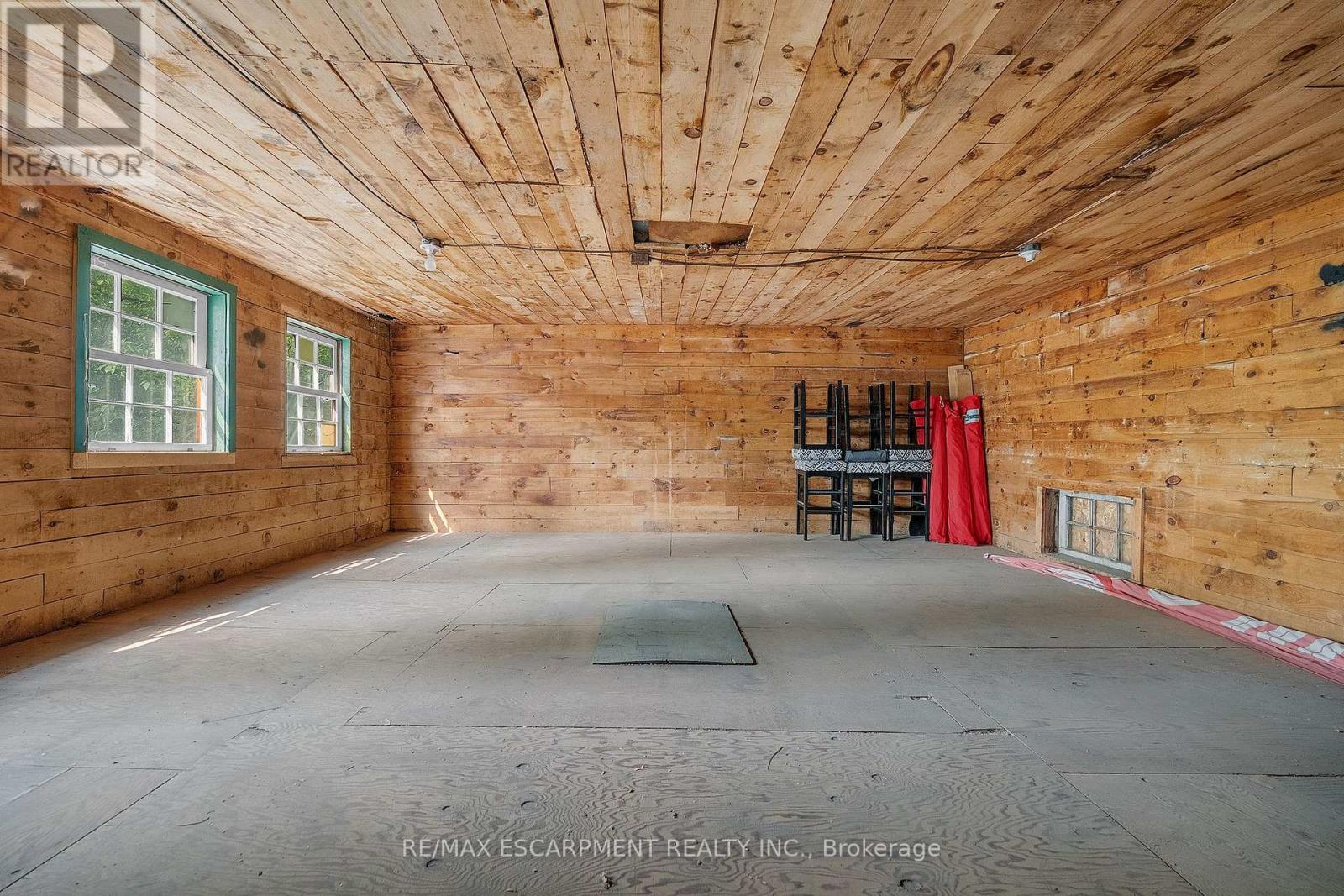 195 Muskoka Road, Gravenhurst, Ontario  P1P 1X2 - Photo 38 - X12204009