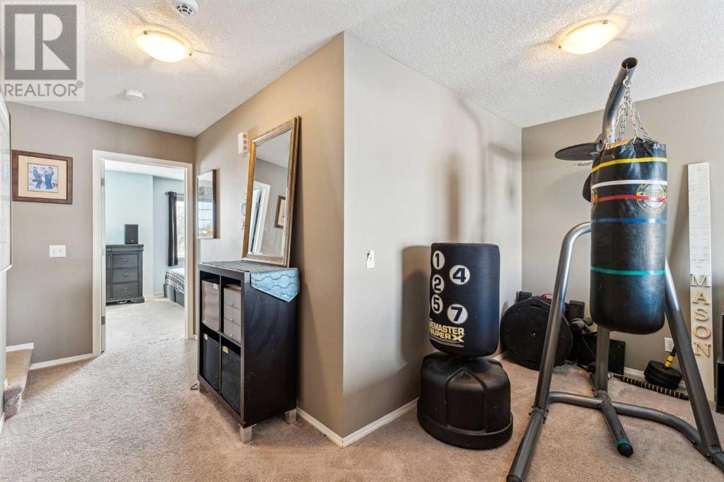 147 Mckenzie Towne Drive Se, Calgary, Alberta  T2Z 4J8 - Photo 10 - A2228825