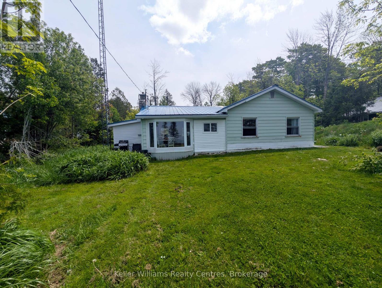 31 Waterview Road, South Bruce Peninsula, Ontario  N0H 2T0 - Photo 11 - X12204039