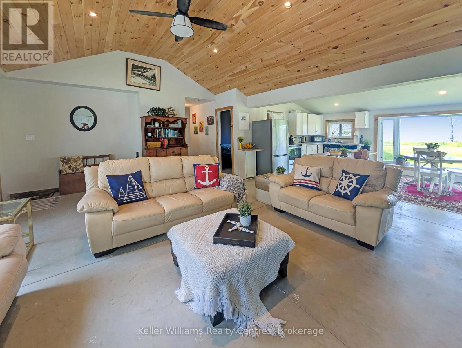 31 Waterview Road, South Bruce Peninsula, Ontario  N0H 2T0 - Photo 12 - X12204039