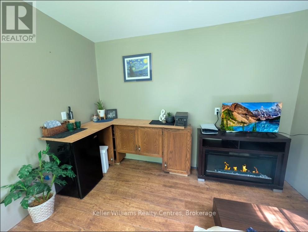 31 Waterview Road, South Bruce Peninsula, Ontario  N0H 2T0 - Photo 40 - X12204039