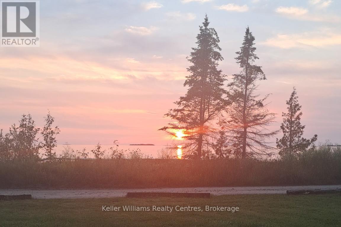 31 Waterview Road, South Bruce Peninsula, Ontario  N0H 2T0 - Photo 7 - X12204039