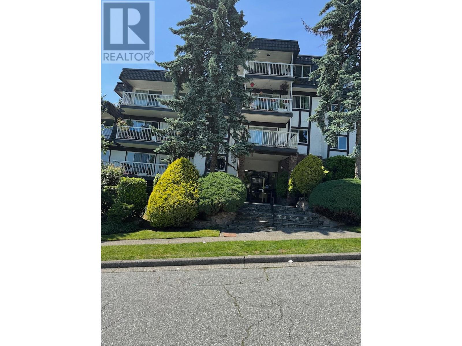 202 371 ELLESMERE AVENUE, Burnaby, British Columbia