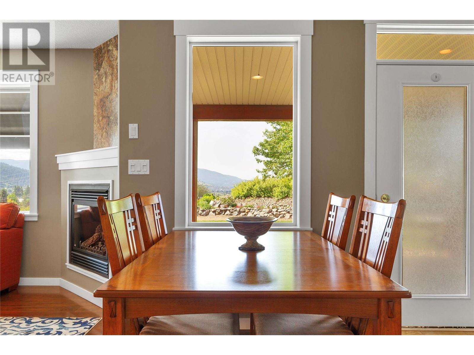 6518 Blackcomb Way, Vernon, British Columbia  V1B 4E1 - Photo 34 - 10351092