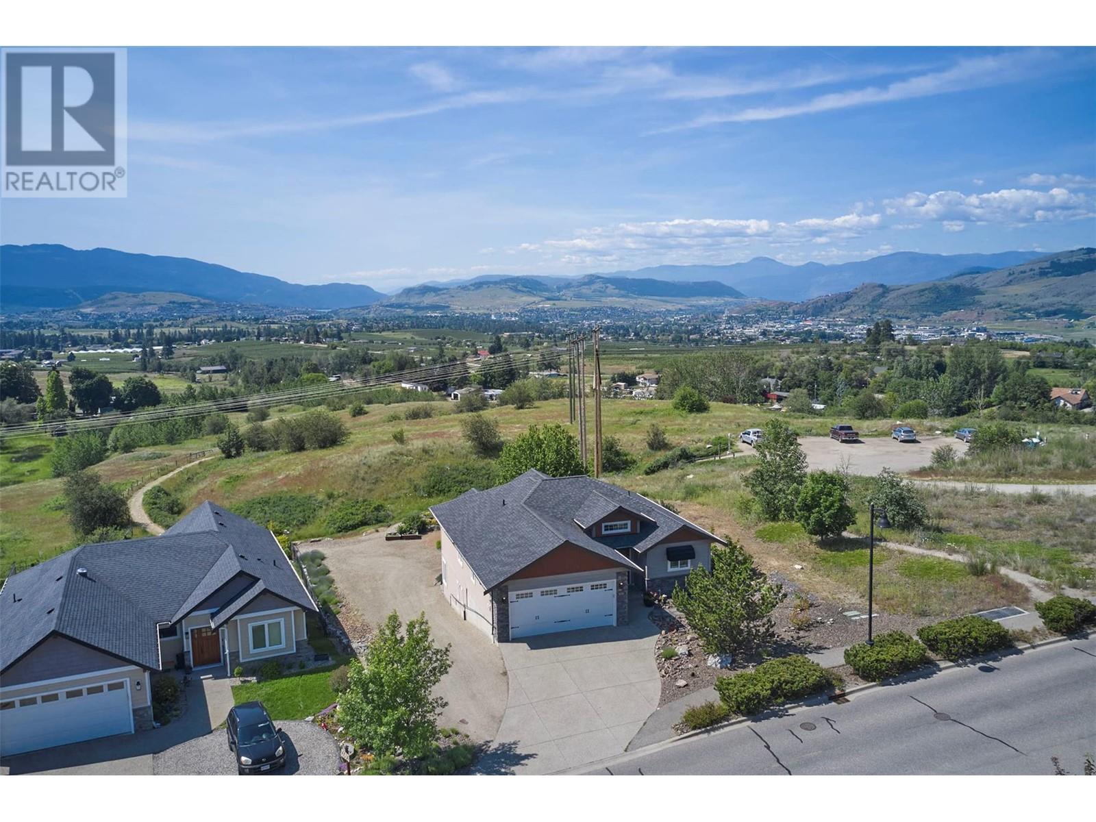 6518 Blackcomb Way, Vernon, British Columbia  V1B 4E1 - Photo 38 - 10351092