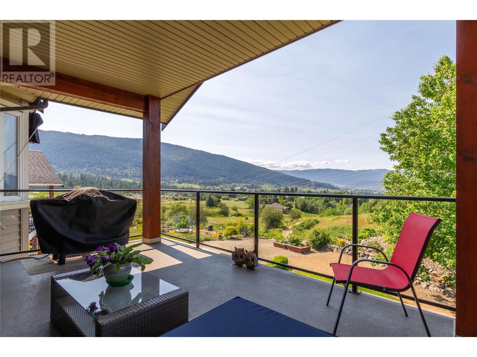 6518 Blackcomb Way, Vernon, British Columbia  V1B 4E1 - Photo 45 - 10351092