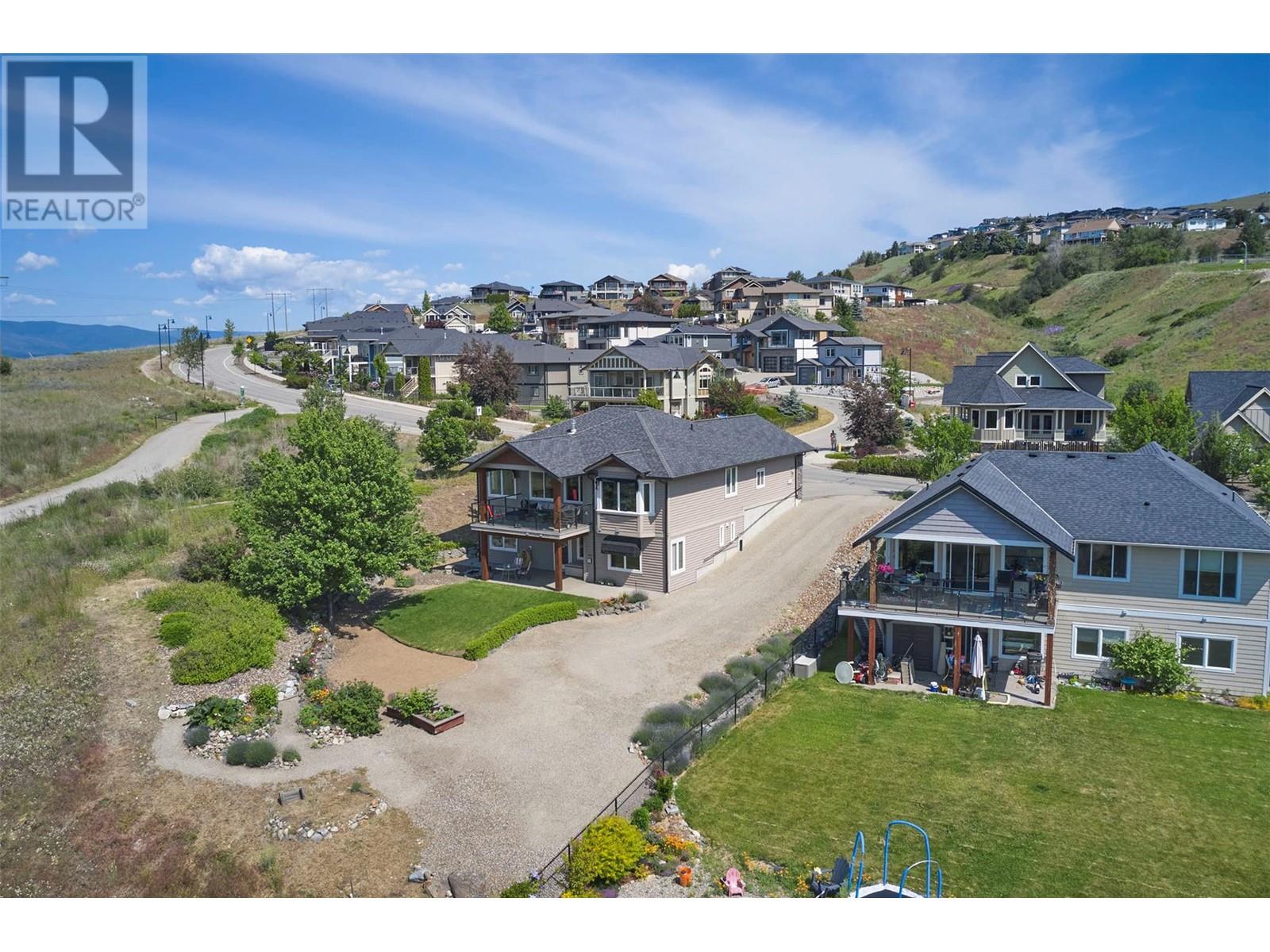6518 Blackcomb Way, Vernon, British Columbia  V1B 4E1 - Photo 51 - 10351092