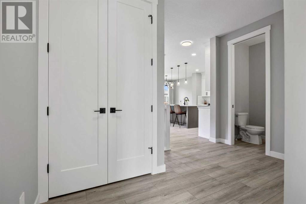 134 Sandpiper Bend, Chestermere, Alberta  T1X 0P8 - Photo 3 - A2227277