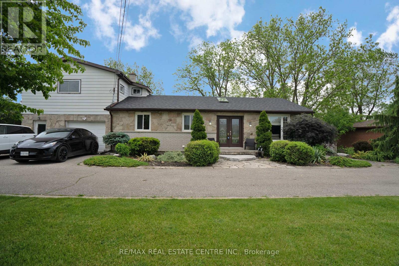 7820 5 Side Road, Milton, Ontario  L9T 7K7 - Photo 4 - W12202456