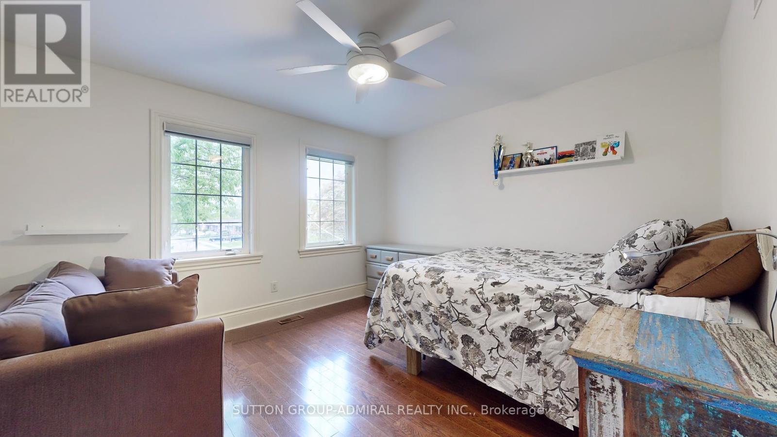 12 Harlock Boulevard, Toronto, Ontario  M3H 3L5 - Photo 17 - C12199906