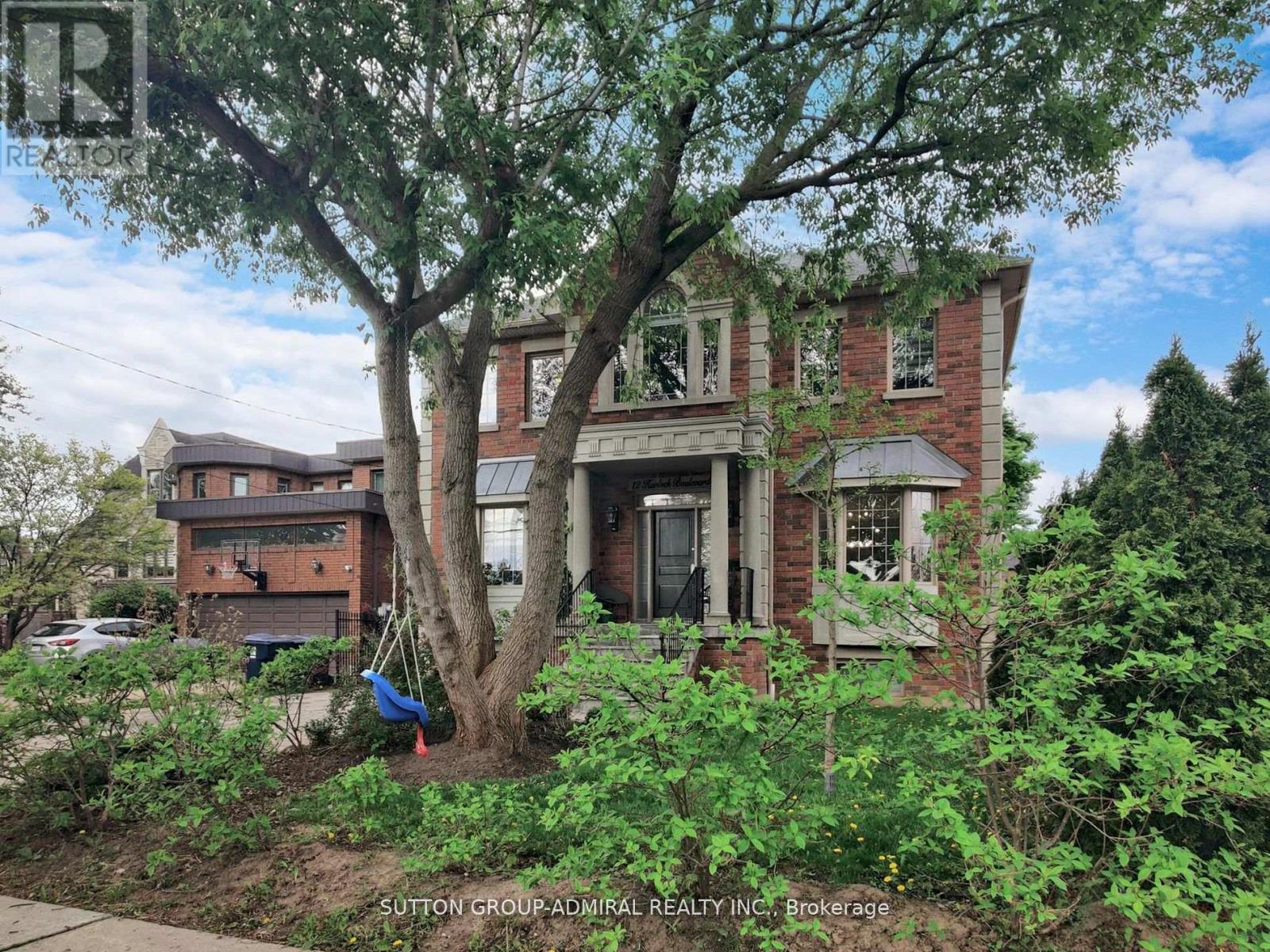 12 Harlock Boulevard, Toronto, Ontario  M3H 3L5 - Photo 1 - C12199906