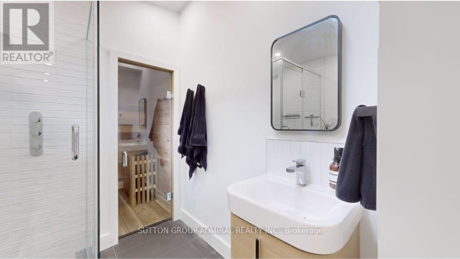 12 Harlock Boulevard, Toronto, Ontario  M3H 3L5 - Photo 27 - C12199906