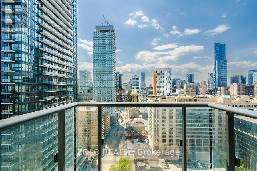 2206 - 251 Jarvis Street, Toronto, Ontario  M5B 0C3 - Photo 11 - C12204023