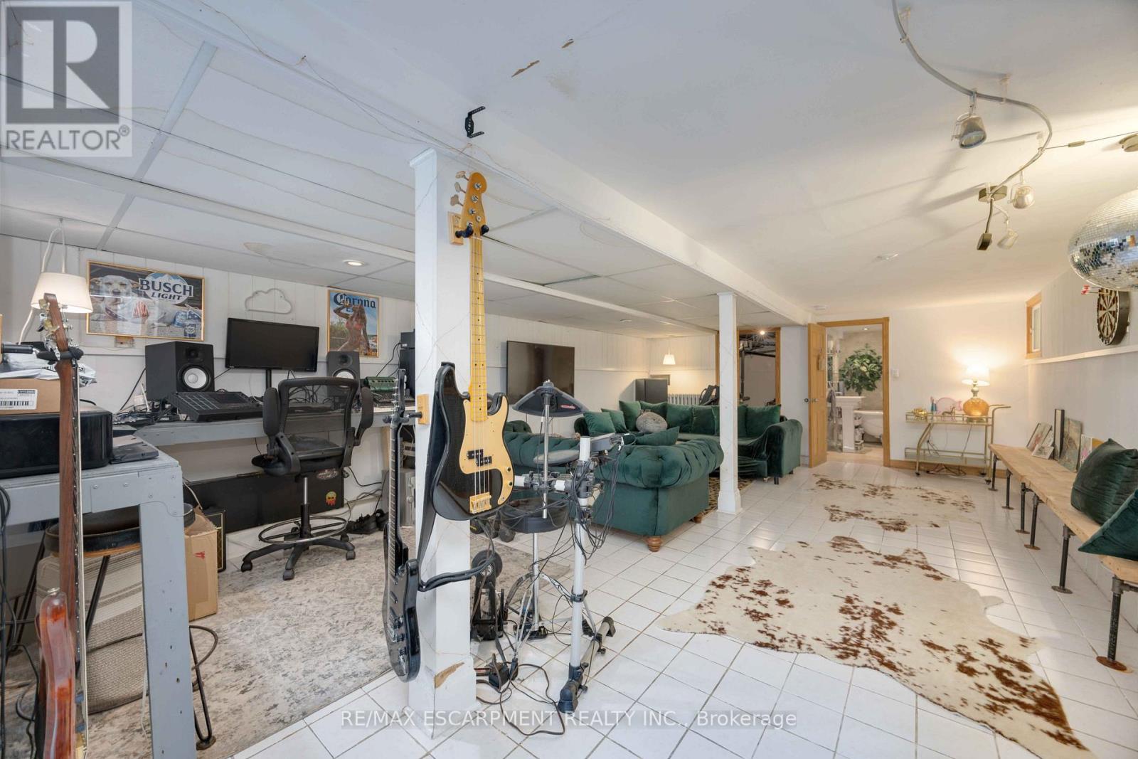 689 Dovercourt Road, Toronto, Ontario  M6H 2W7 - Photo 14 - C12204054