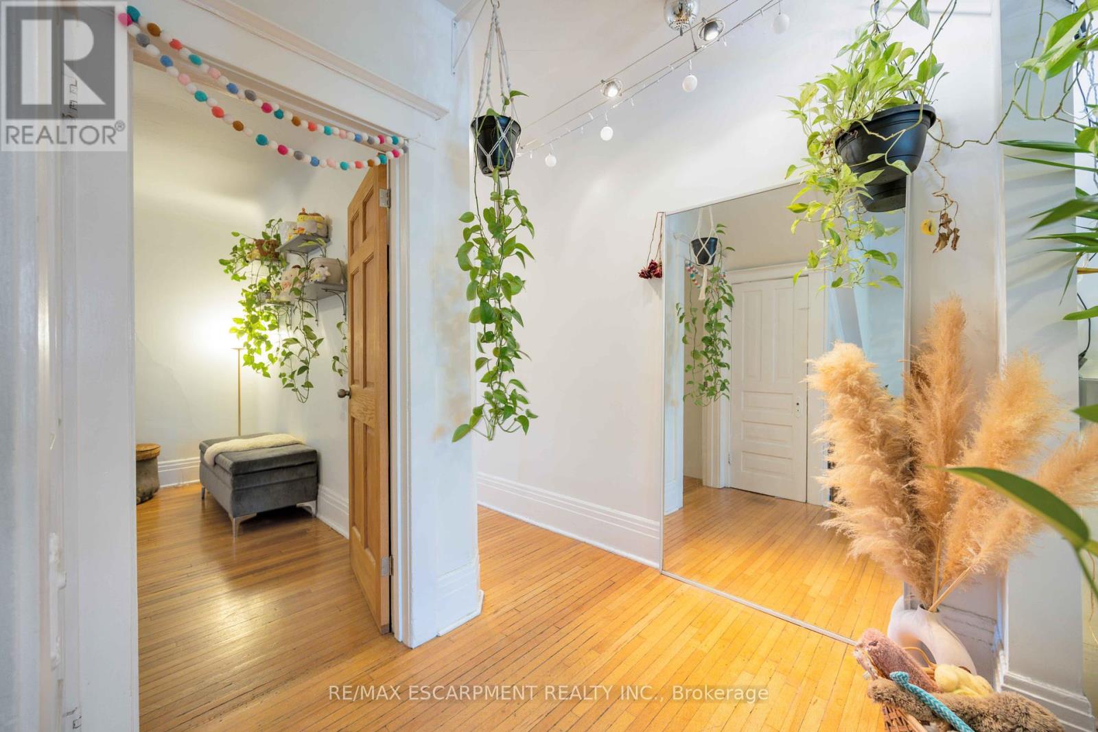 689 Dovercourt Road, Toronto, Ontario  M6H 2W7 - Photo 20 - C12204054