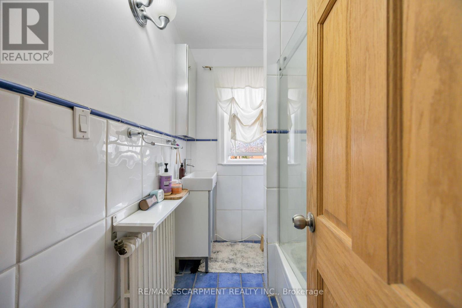 689 Dovercourt Road, Toronto, Ontario  M6H 2W7 - Photo 21 - C12204054
