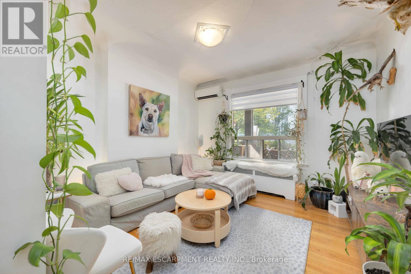 689 Dovercourt Road, Toronto, Ontario  M6H 2W7 - Photo 4 - C12204054