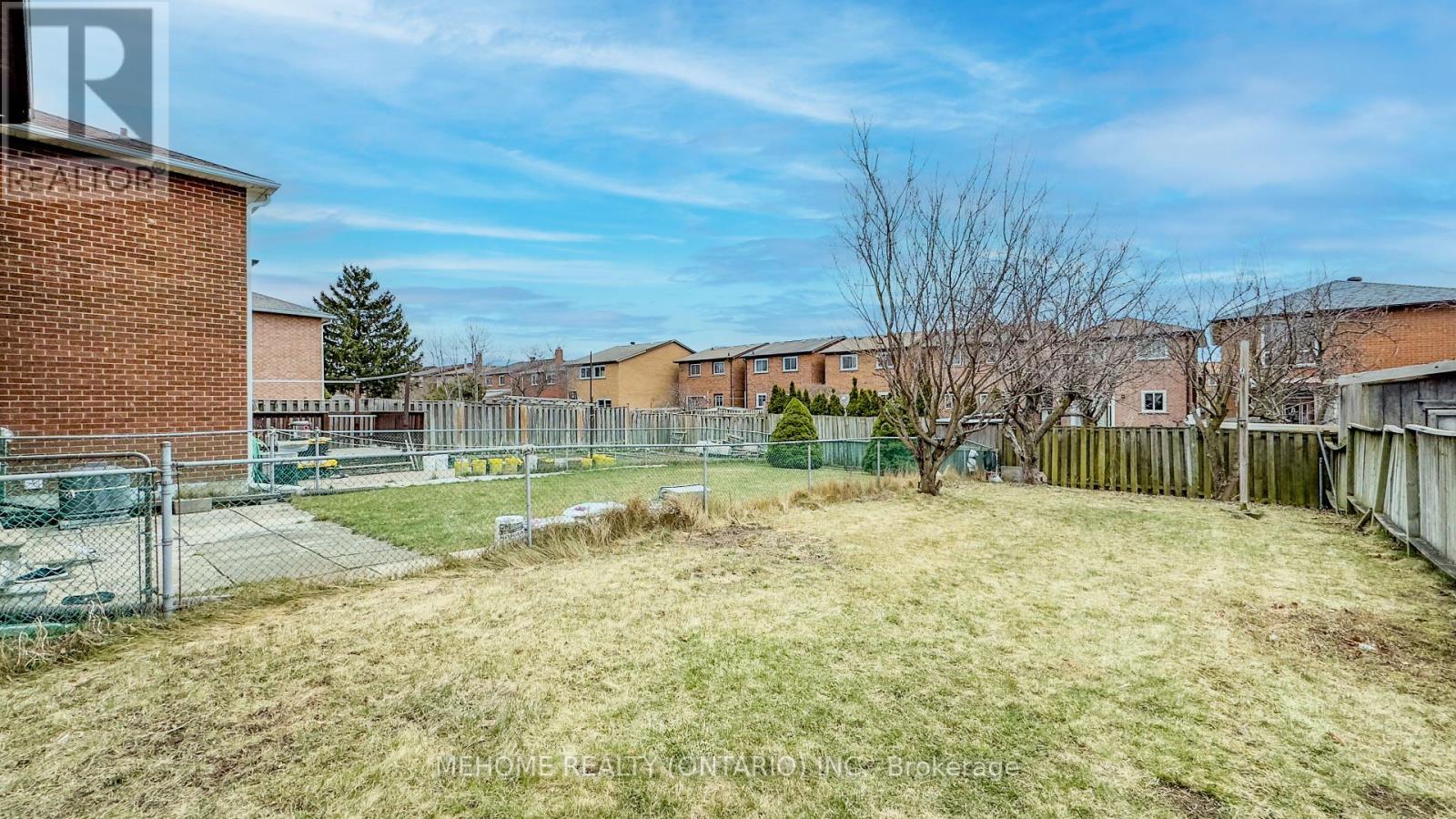 27 Debden Road, Markham, Ontario  L3R 6V7 - Photo 31 - N12204040