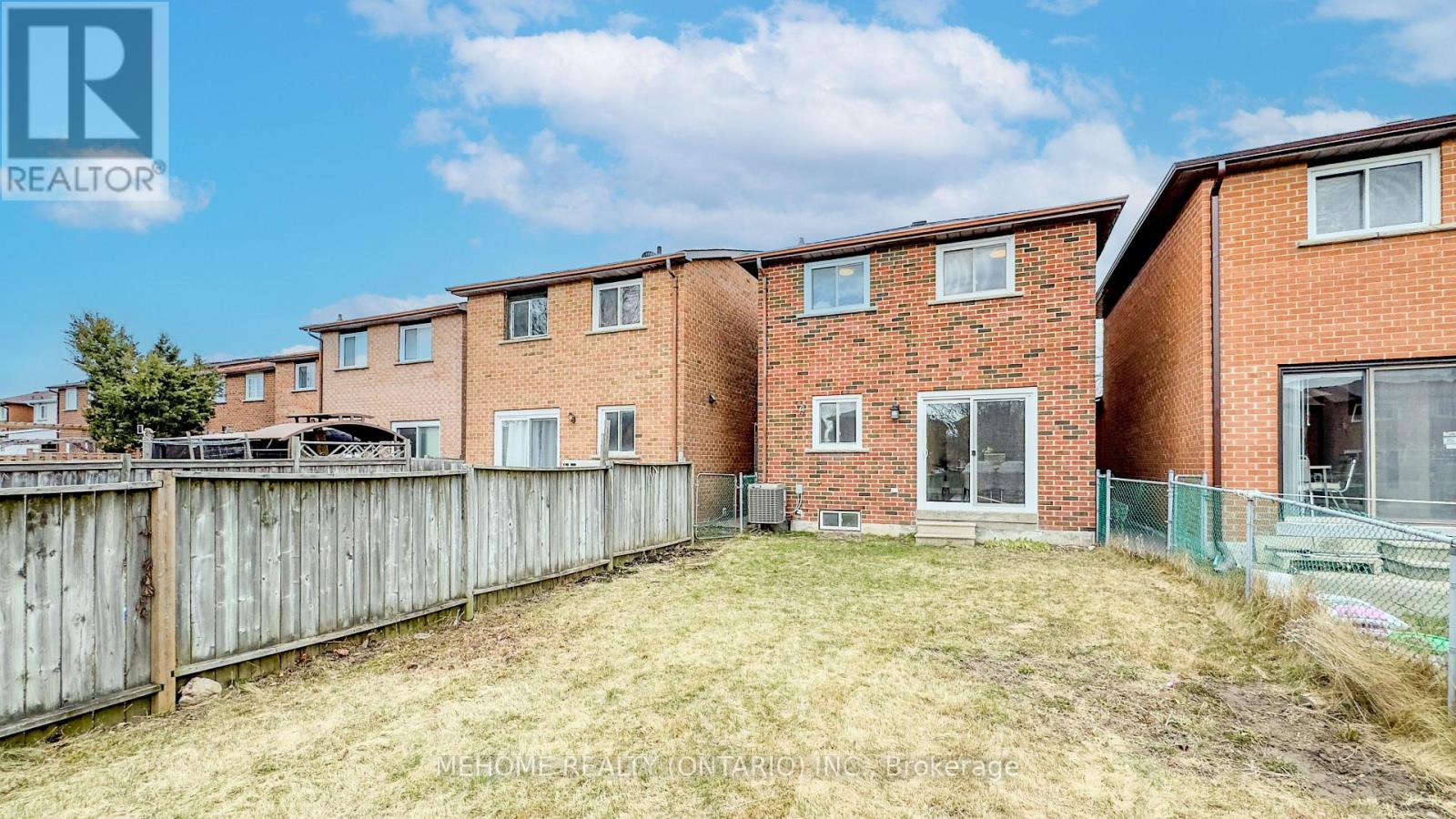 27 Debden Road, Markham, Ontario  L3R 6V7 - Photo 33 - N12204040