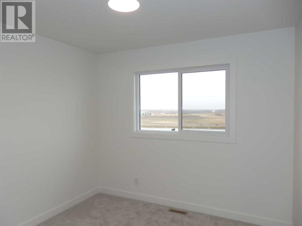 30 Inglis Crescent, Sylvan Lake, Alberta  T4S 0V3 - Photo 21 - A2223163