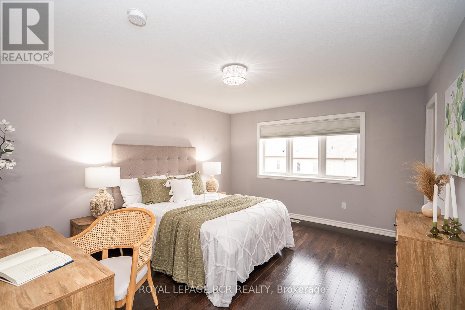 233 Thompson Road, Orangeville, Ontario  L9W 5T9 - Photo 12 - W12204037