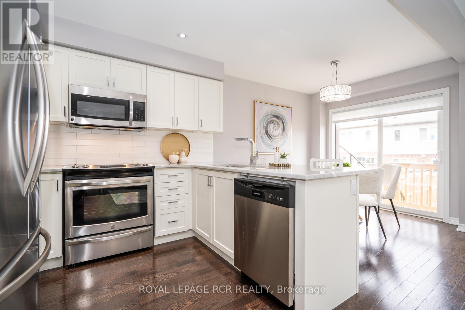 233 Thompson Road, Orangeville, Ontario  L9W 5T9 - Photo 4 - W12204037