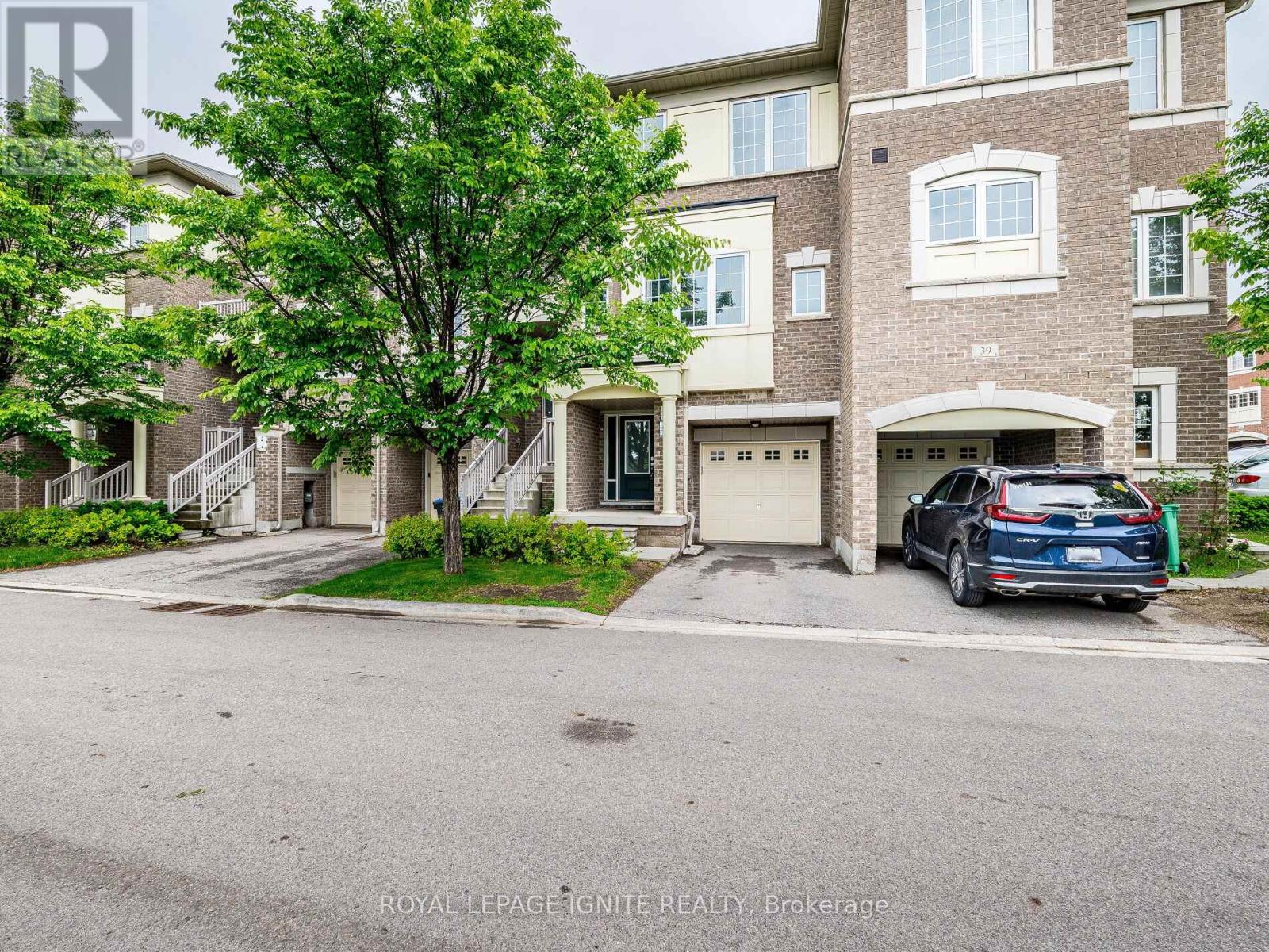 54 - 37 ASPEN HILLS ROAD, Brampton, Ontario