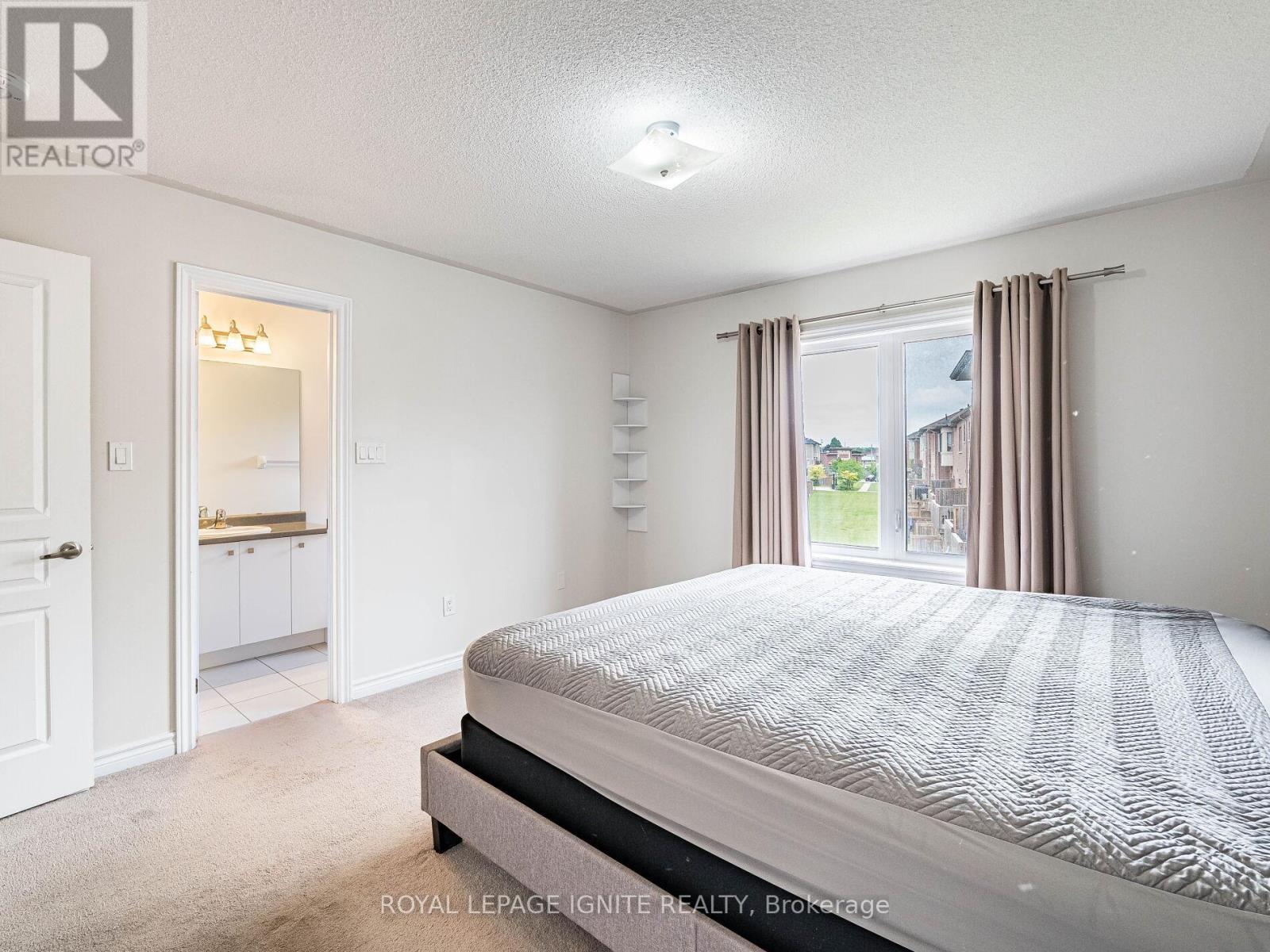 54 - 37 Aspen Hills Road, Brampton, Ontario  L6Y 6E4 - Photo 19 - W12204047