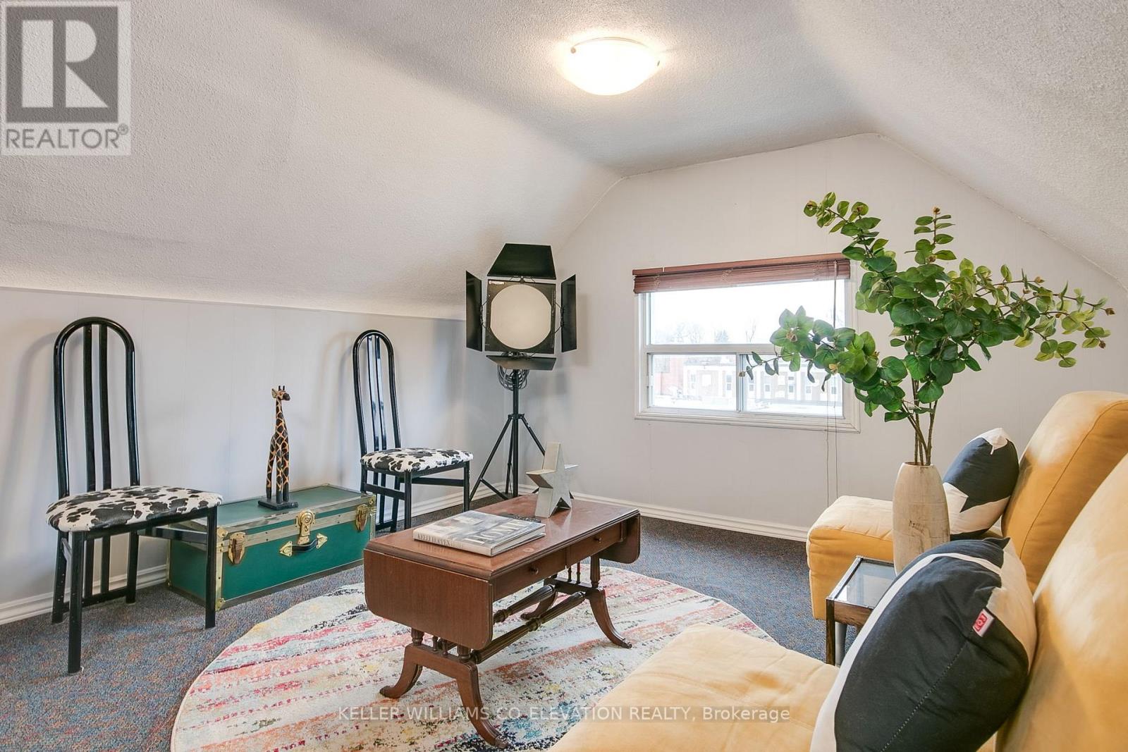 165 Galley Avenue, Toronto, Ontario  M6R 1H3 - Photo 26 - W12204051