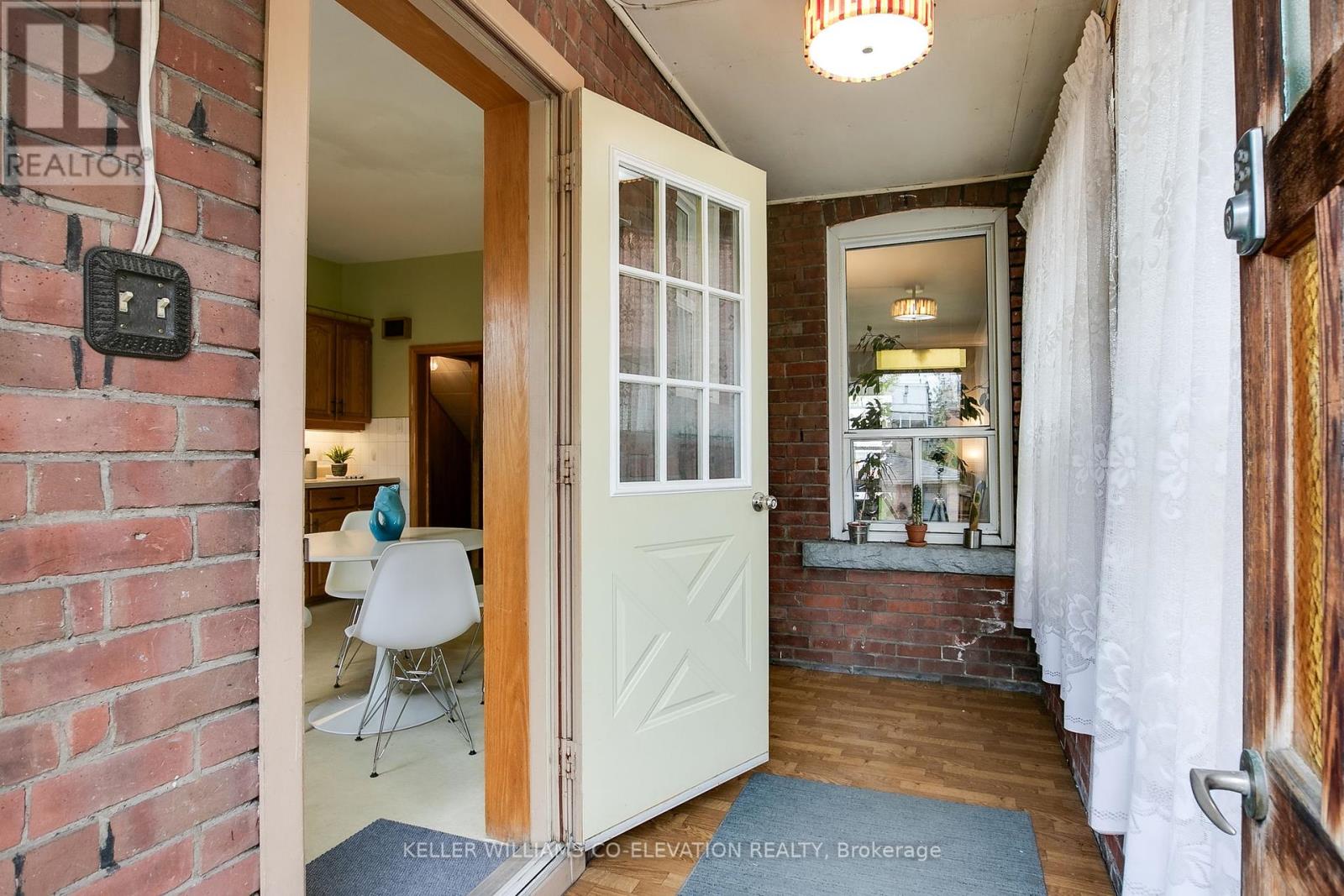 165 Galley Avenue, Toronto, Ontario  M6R 1H3 - Photo 37 - W12204051