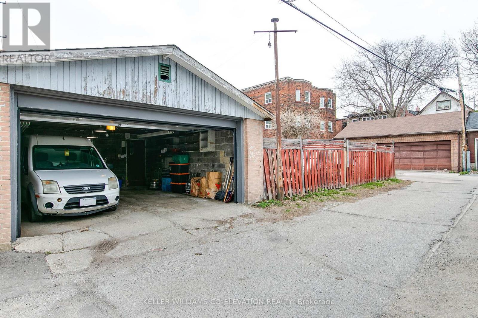 165 Galley Avenue, Toronto, Ontario  M6R 1H3 - Photo 45 - W12204051