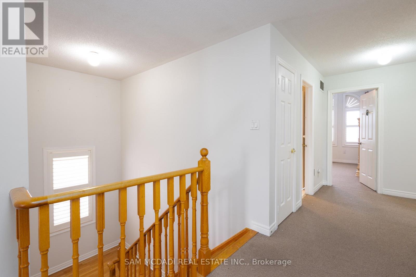 2530 Nichols Drive, Oakville, Ontario  L6H 7L3 - Photo 22 - W12204052