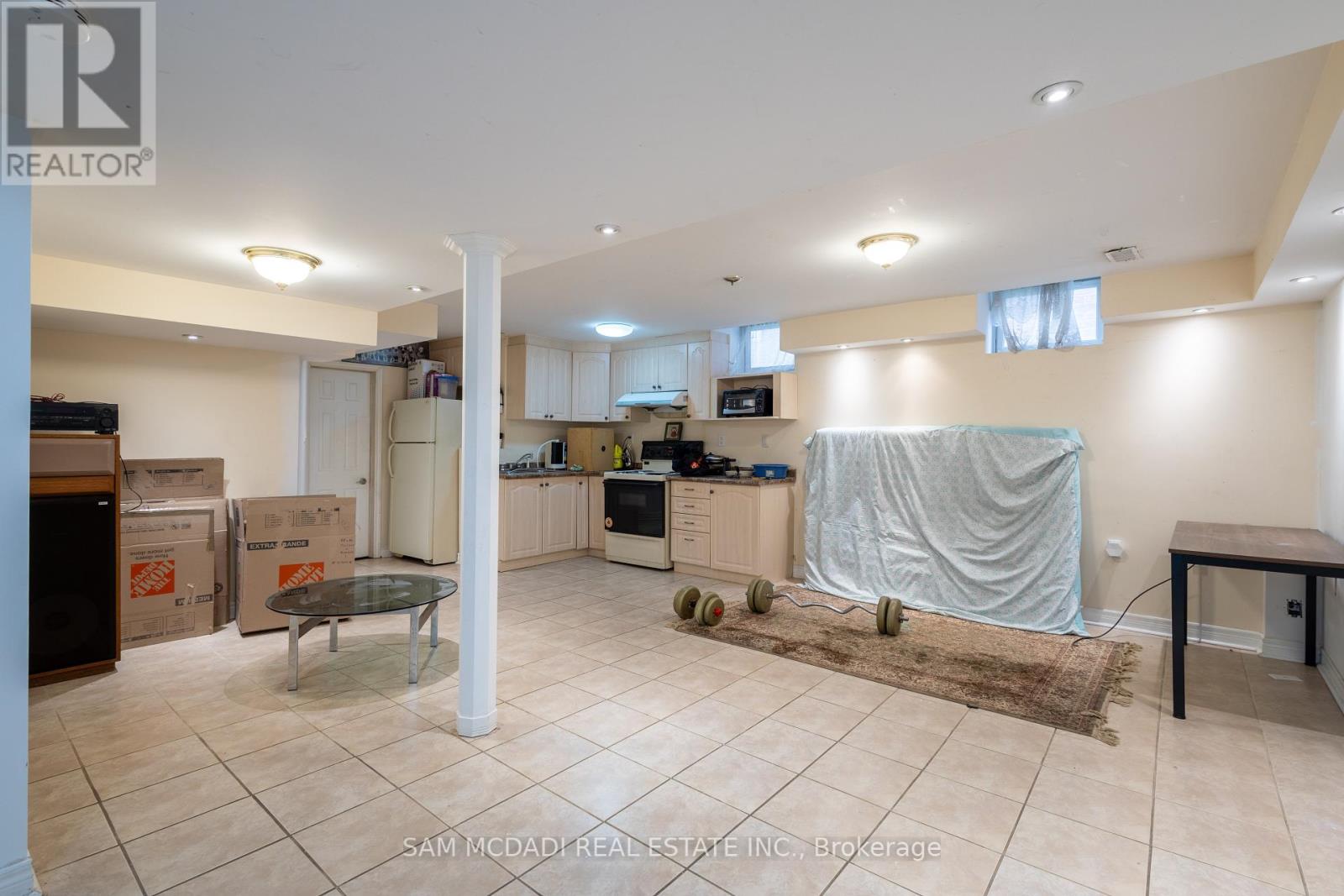 2530 Nichols Drive, Oakville, Ontario  L6H 7L3 - Photo 36 - W12204052