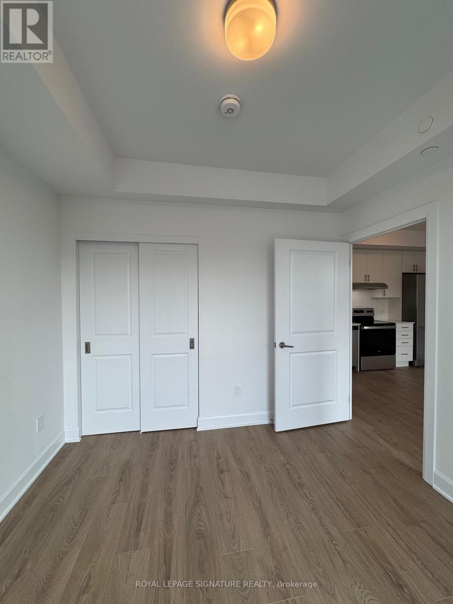 326 - 3240 William Coltson Avenue, Oakville, Ontario  L6H 0X1 - Photo 8 - W12204062