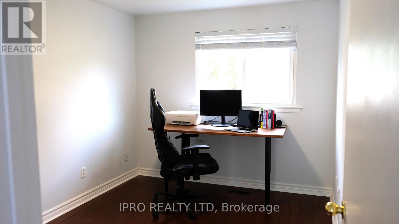 120 Hansen Road N, Brampton (Madoc), Ontario  L6V 2G6 - Photo 10 - W12202377