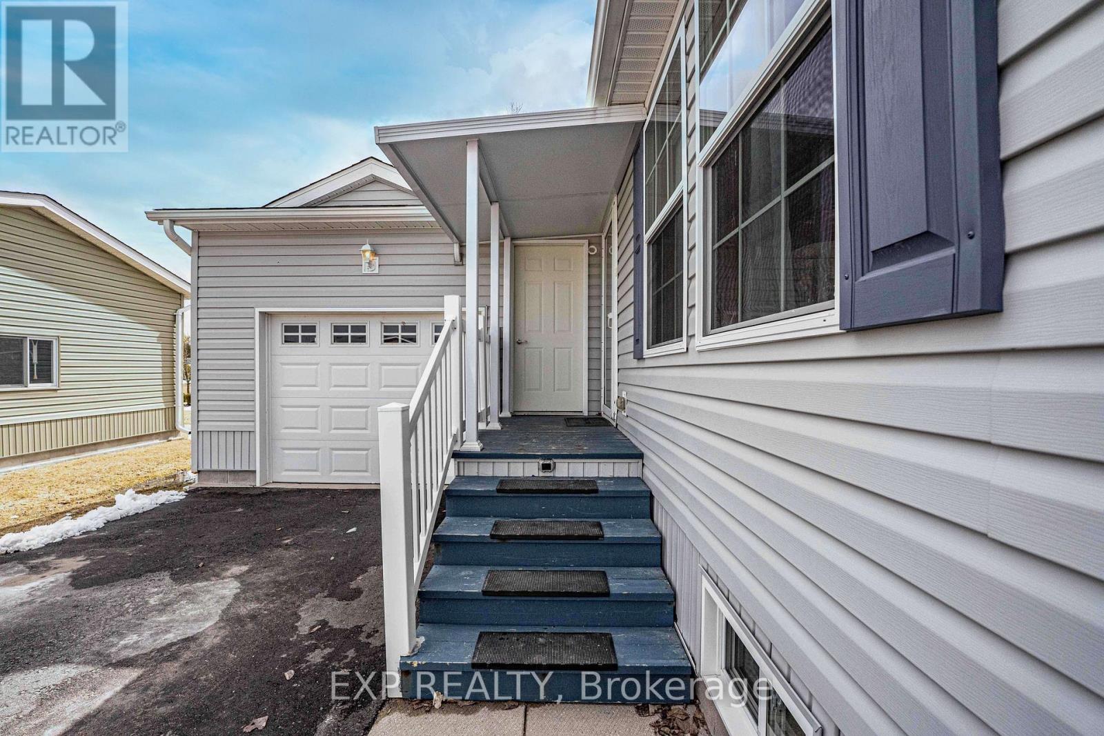 56 Creekside Circle, Kawartha Lakes, Ontario  K0M 1L0 - Photo 29 - X12076264