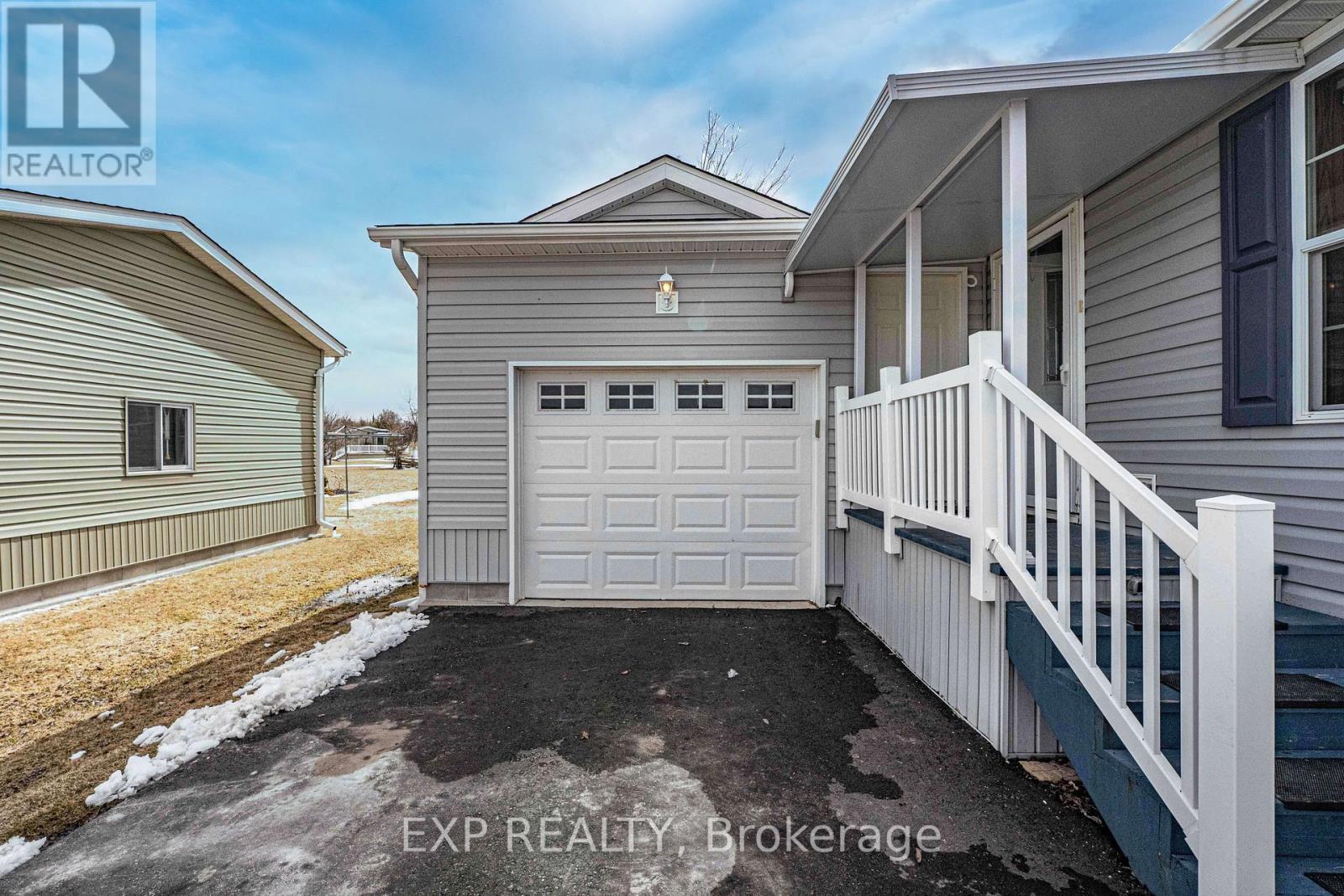 56 Creekside Circle, Kawartha Lakes, Ontario  K0M 1L0 - Photo 28 - X12076264