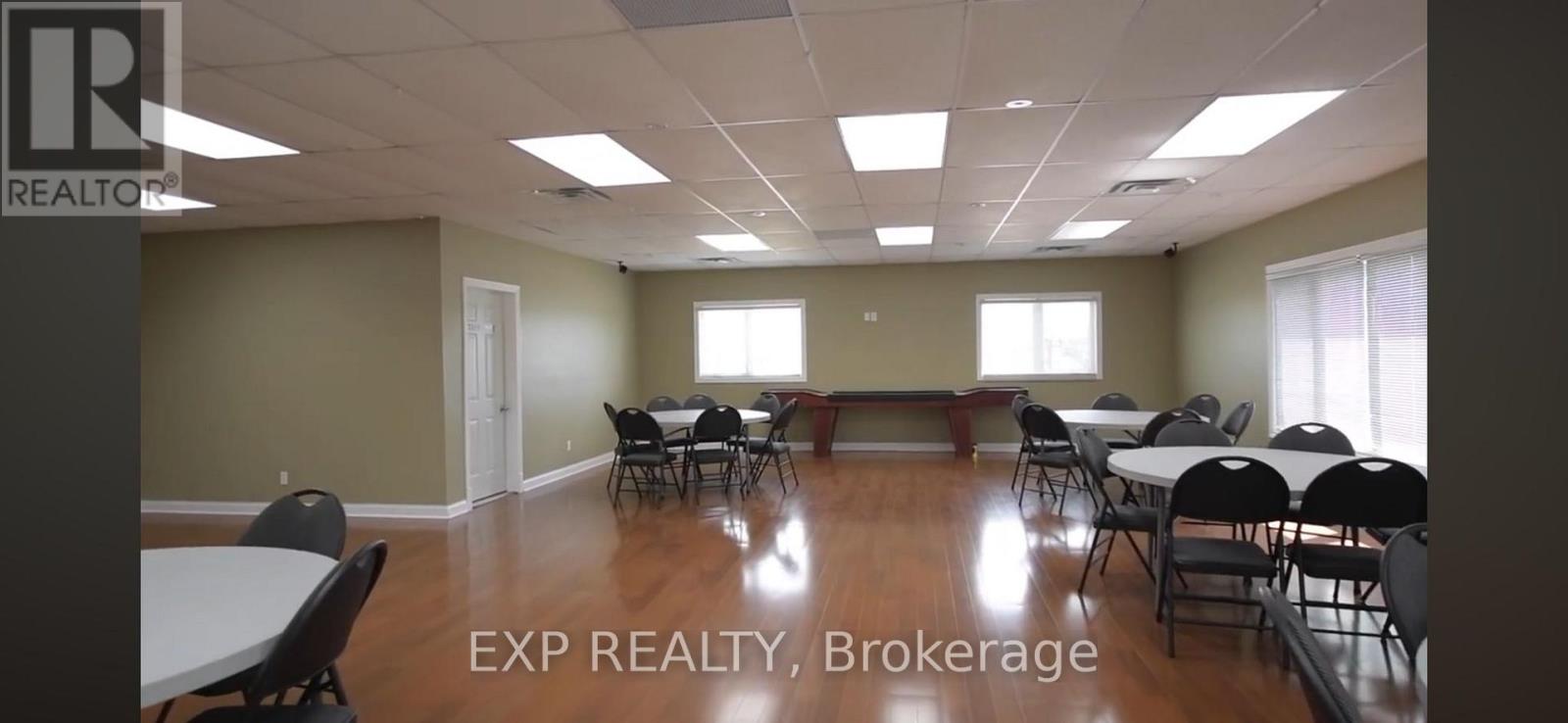56 Creekside Circle, Kawartha Lakes, Ontario  K0M 1L0 - Photo 41 - X12076264