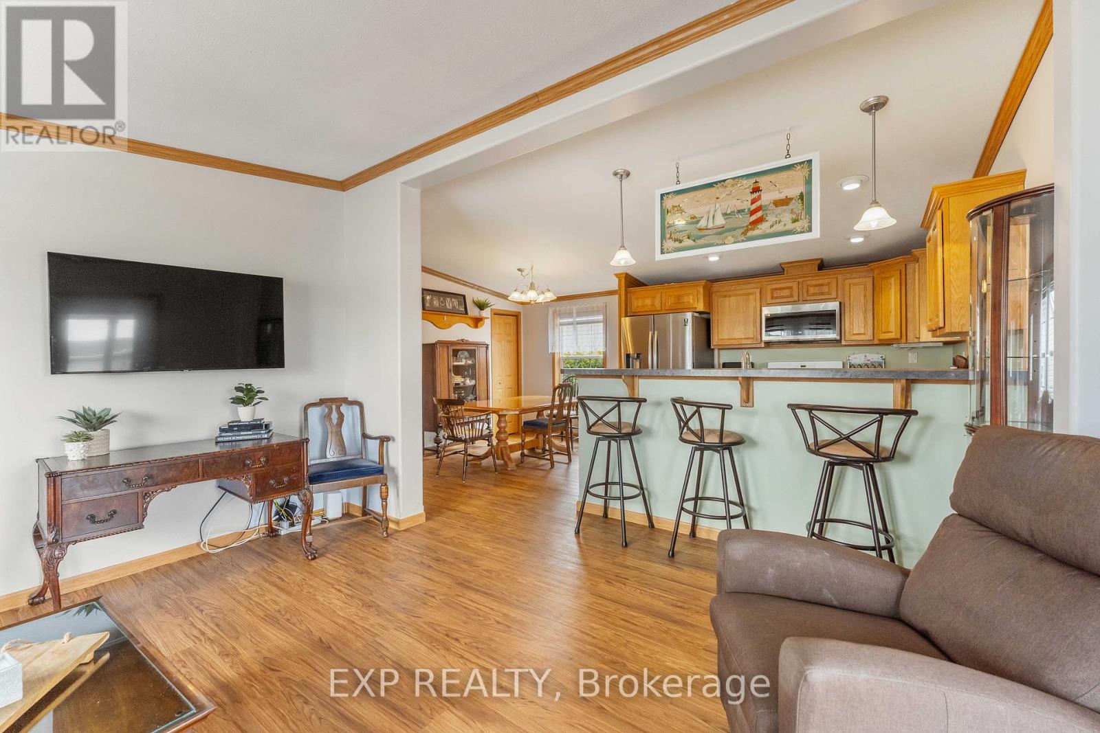 56 Creekside Circle, Kawartha Lakes, Ontario  K0M 1L0 - Photo 4 - X12076264