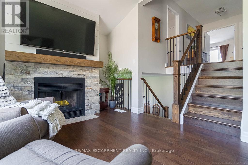 47 Ryans Way, Hamilton, Ontario  L8B 1B4 - Photo 14 - X12204031
