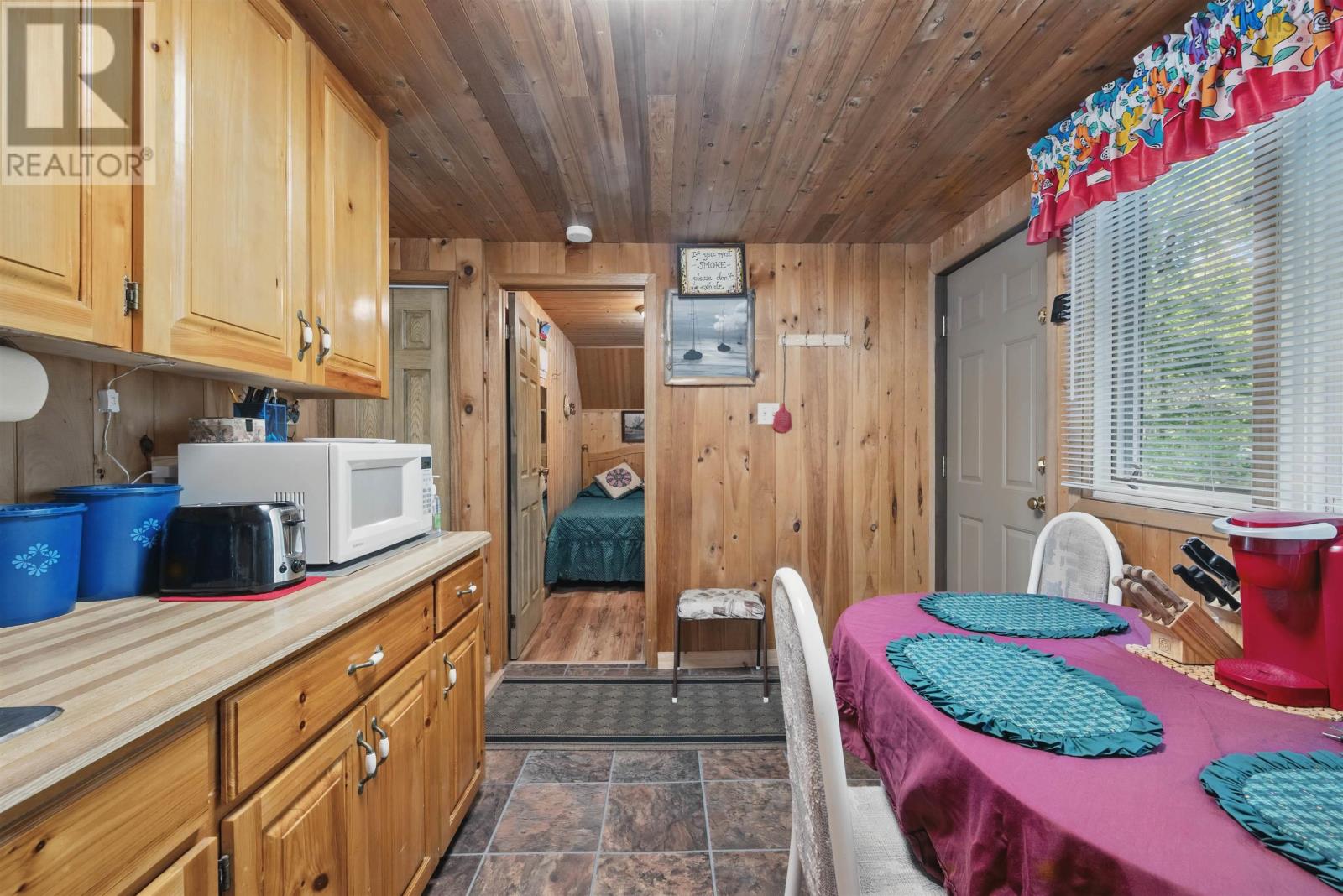 296 Lakeshore Drive, New Russell, Nova Scotia  B0J 2M0 - Photo 8 - 202513070