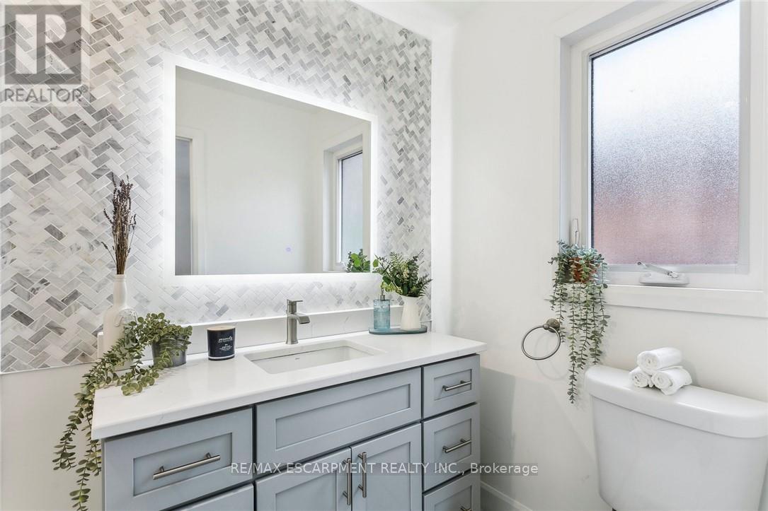 2143 Brays Lane, Oakville, Ontario  L6M 2T2 - Photo 37 - W12204044
