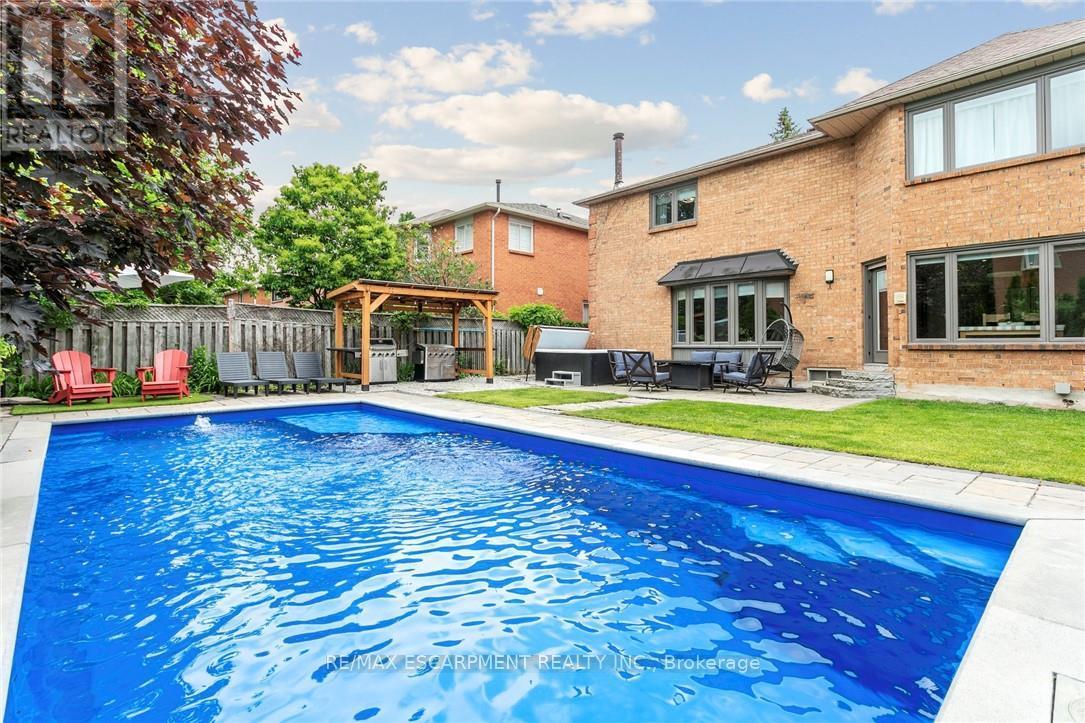 2143 Brays Lane, Oakville, Ontario  L6M 2T2 - Photo 48 - W12204044