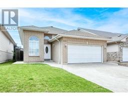 2387 Timbercrest AVENUE, Windsor, Ontario