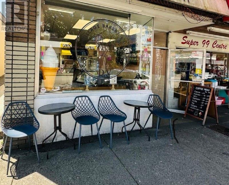 1216 DAVIE STREET, vancouver, British Columbia