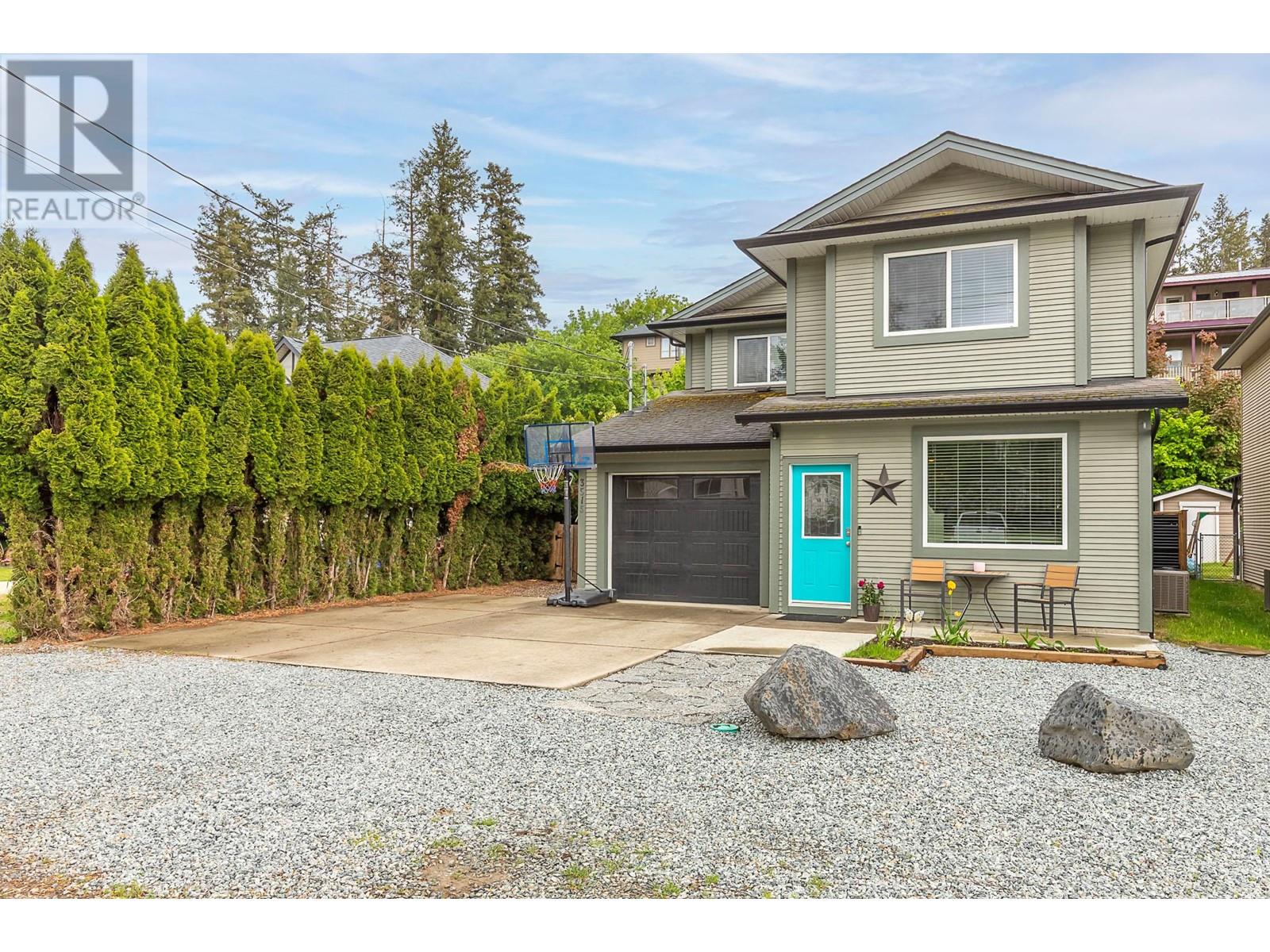 3515 Jackson Avenue, Armstrong, British Columbia  V0E 1B2 - Photo 1 - 10350853