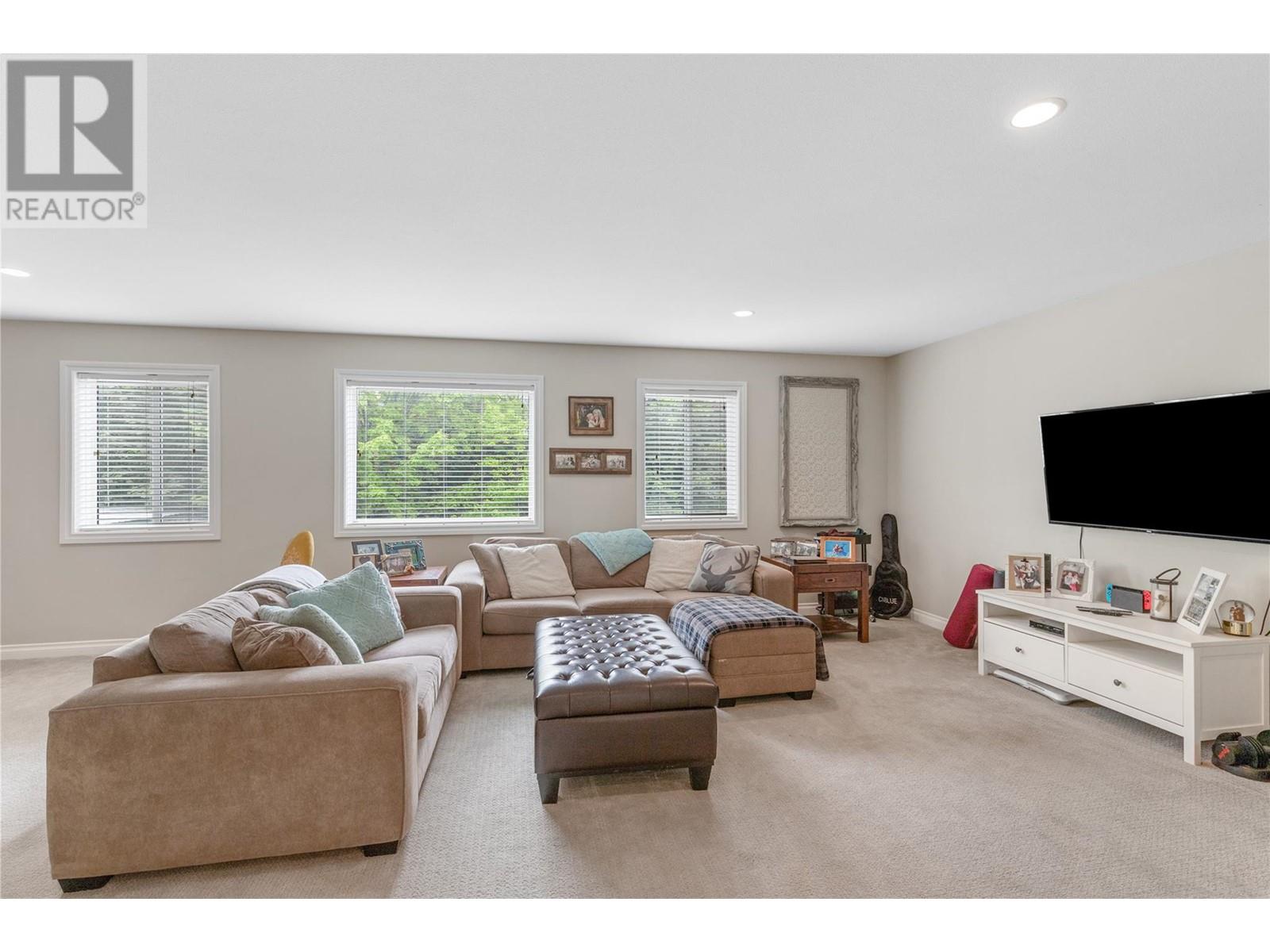 3515 Jackson Avenue, Armstrong, British Columbia  V0E 1B2 - Photo 39 - 10350853